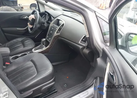 2015 Buick Verano Leather Group z USA, uszkodzony, nr VIN 1G4PS5SK4F4168693